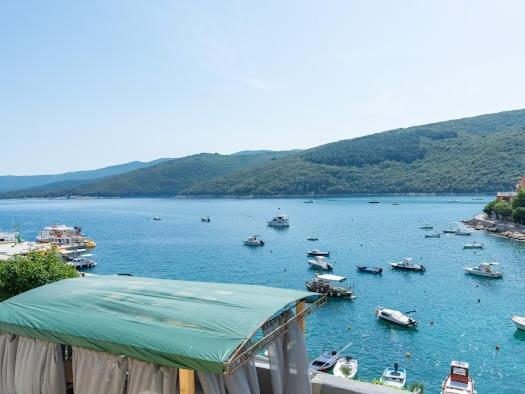 Apartmani Ella Rabac Exterior photo