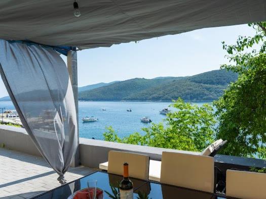 Apartmani Ella Rabac Exterior photo